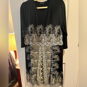 Black/paisley-pullover dress